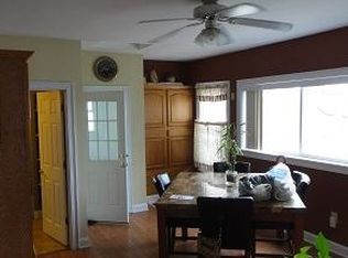 4 Farwell St, Worcester, MA 01605