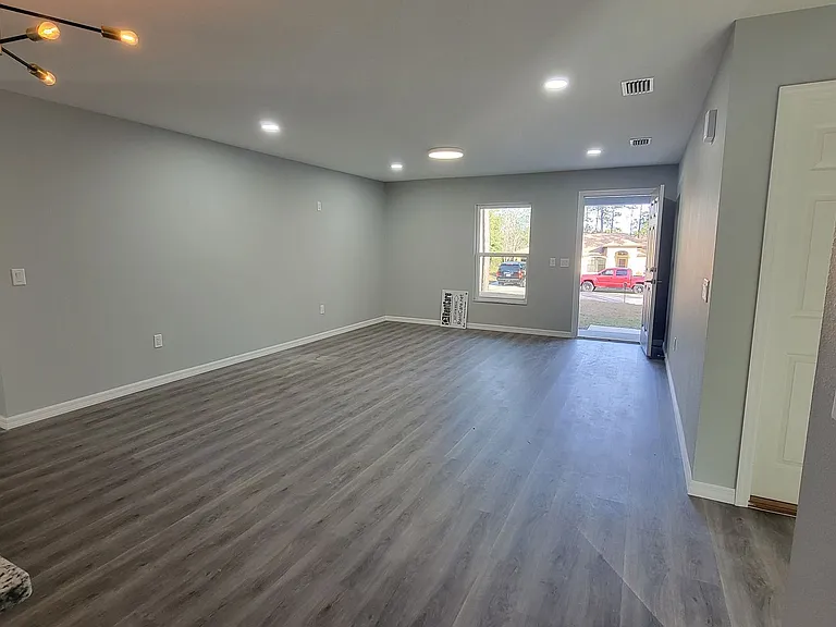 7061 N Outrigger Ter — Photo 3
