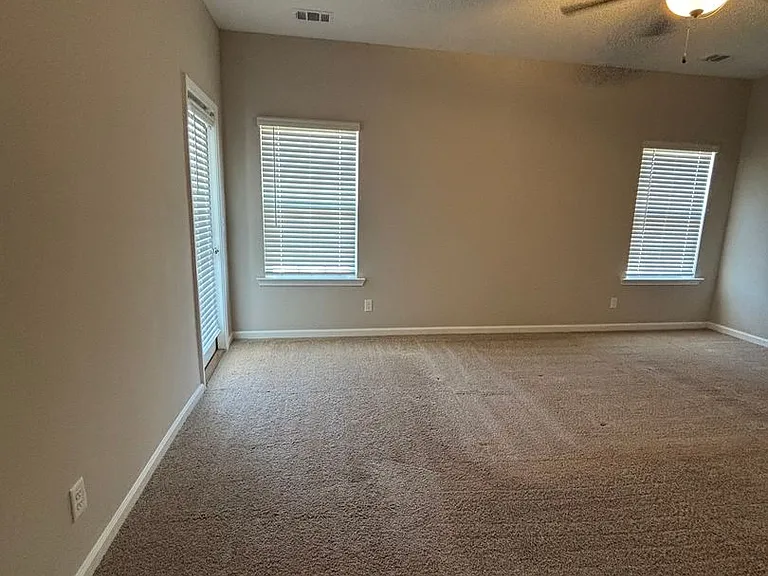 134 Sunflower Cir — Photo 15