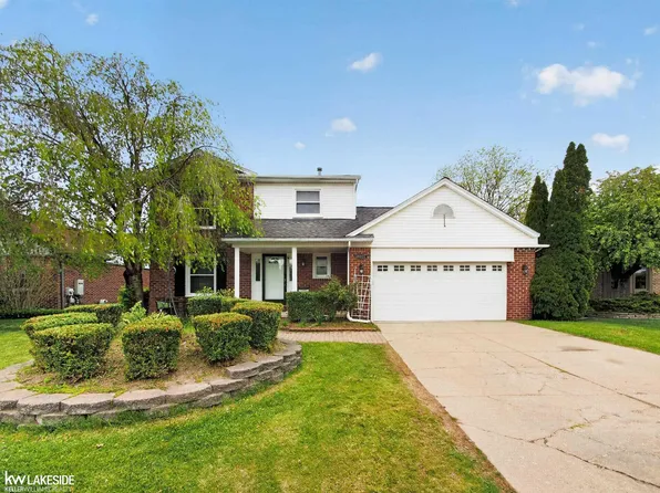 46027 Tally Ho Dr, Macomb, MI 48044