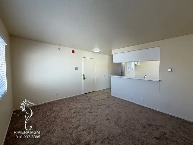 2 bed, 800 sqft, $2,150 — Photo 3