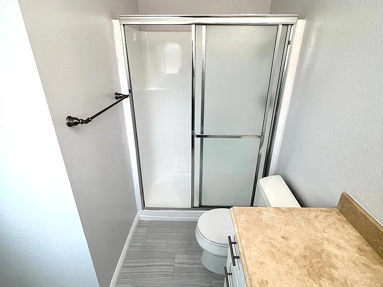 309 W Kelly Ave #B — Photo 28