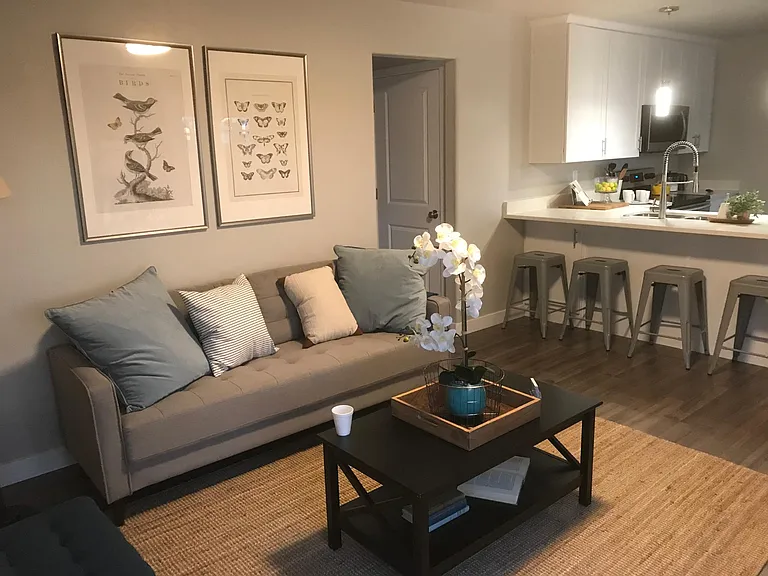 776 N 1300 W — Photo 21