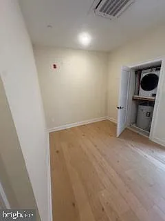 649 N 15th St #3 — Photo 10
