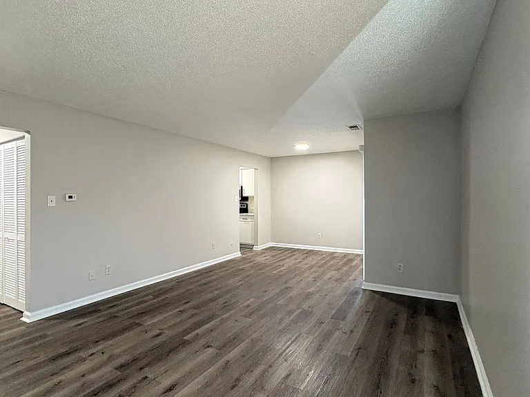 7420 Rockleigh Ave #A — Photo 18