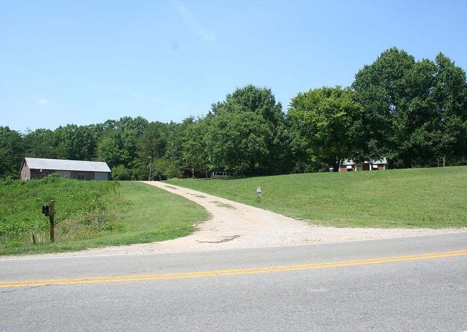 1st image of 487 Us Highway 158 E