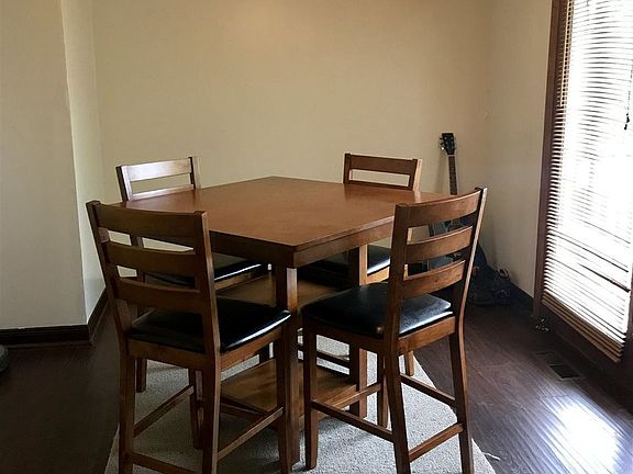 5th image of 8748 E Circle Dr