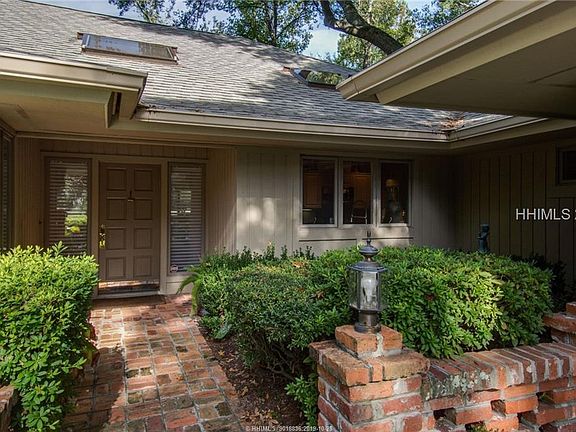 3rd image of 7 Margarita Ct