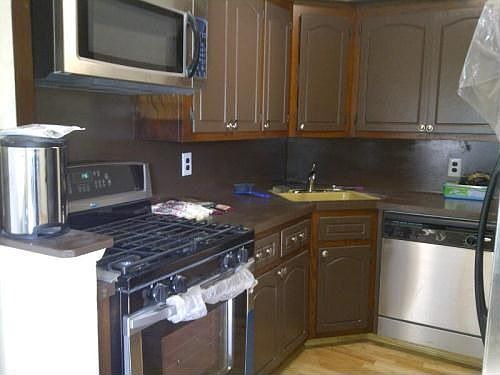 3rd image of 1315 E 86th St