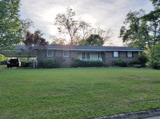 700 Pinecrest Dr, Dothan, AL 36301