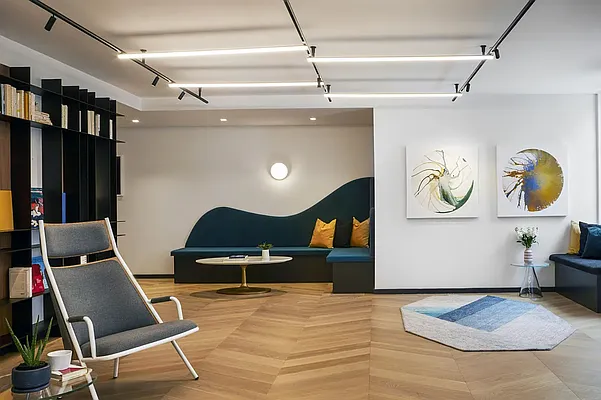 Sold by Compass | media 2