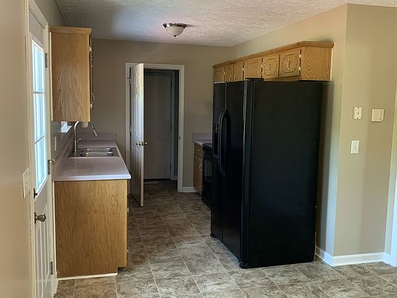 4th image of 510 Thornton Dr