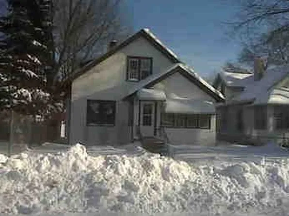 2006 Russell Ave N, Minneapolis, MN 55411