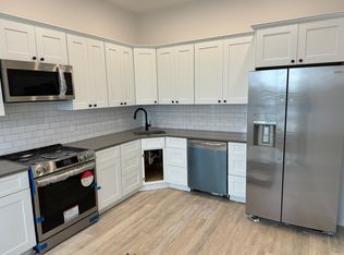 91 Main St FLOOR 2, Manasquan, NJ 08736