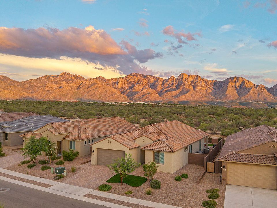 1st image of 1366 E Paseo Arroyo Mayor