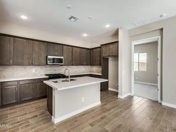 5579 N 205TH Lane, Buckeye, AZ 85396