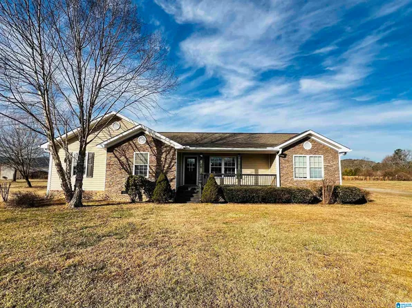 134 Austin Rd, Anniston, AL 36207