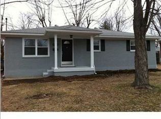 8026 N Blake Ln, Louisville, KY 40258