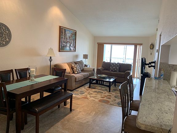 2nd image of 923 Coral Club Dr #923
