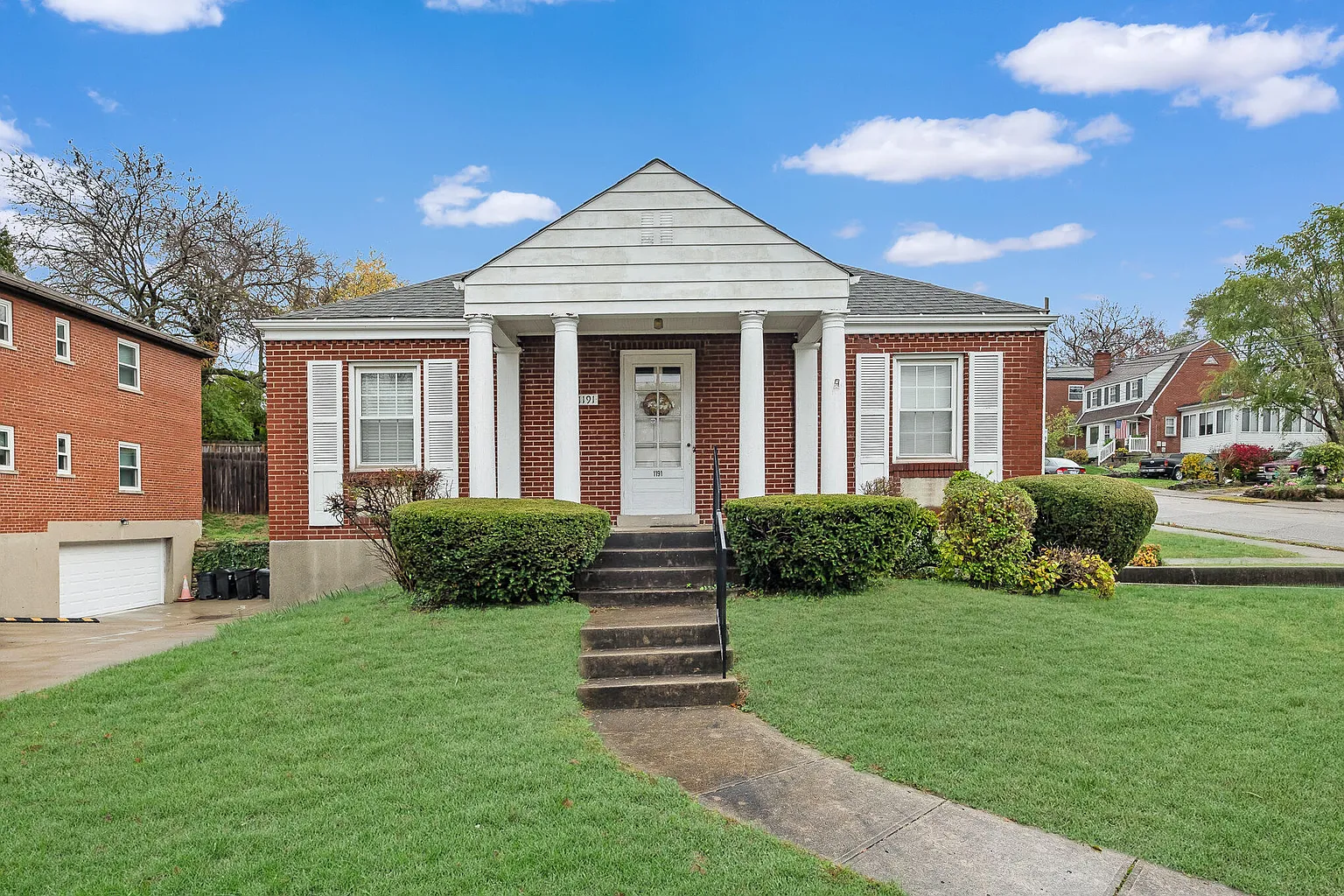 1191 Wilson Rd photo 1