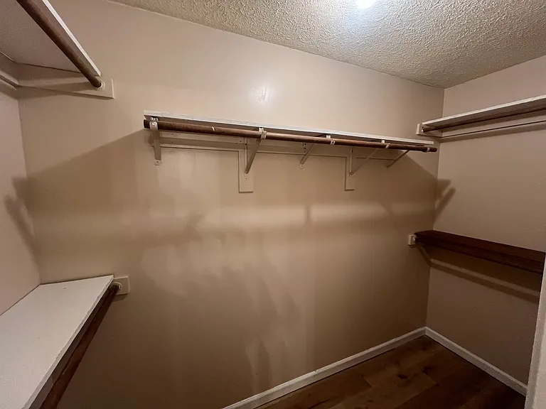 Huge master closet, new LVP flooring & freshly painted!