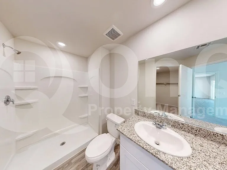 2064 E Velvet Pl — Photo 18