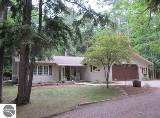 6007 S Forest Haven Dr, Glen Arbor, MI 49636