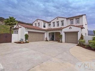 192 Via Fiesta, Thousand Oaks, CA 91320