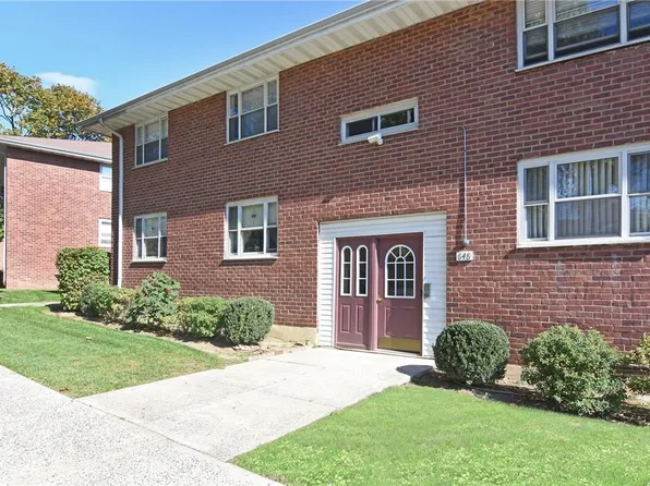 848 N Broadway #1E, Yonkers, NY 10701