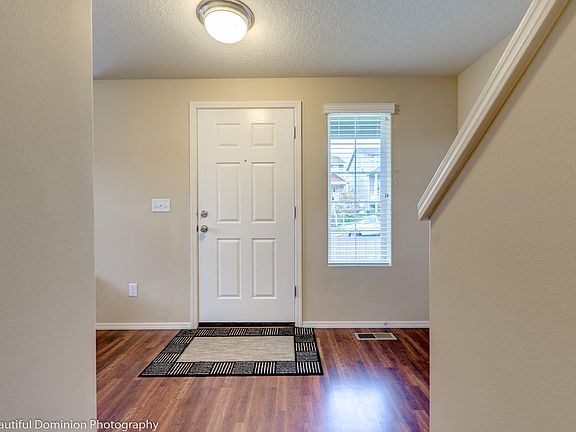 4th image of 2408 NE 127th Pl