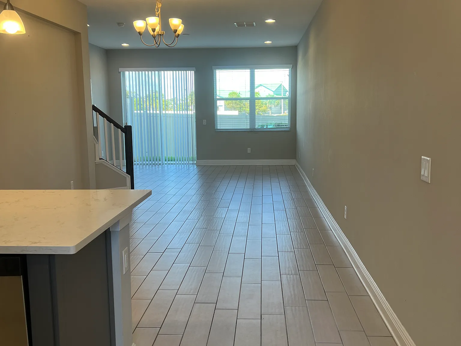 2 bed, 2.5 bath, 1571 sqft, $2,700 — Photo 3