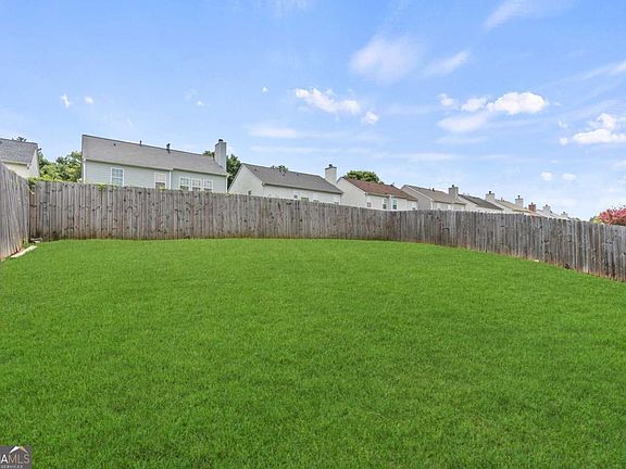 5th image of 2137 Black Oak Ln