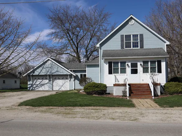 253 N Van Buren St, Monroe, IN 46772
