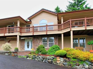 16609 48th St E, Lake Tapps, WA 98391