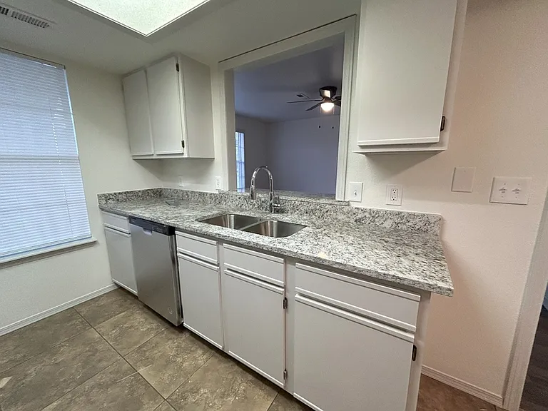 329 Berry St #101 — Photo 3