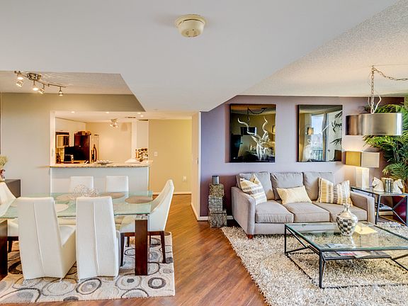 5th image of 520 SE 5th Ave APT 1606