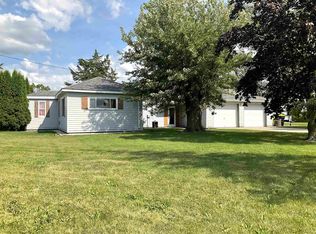 5501 Garfield Rd, Auburn, MI 48611