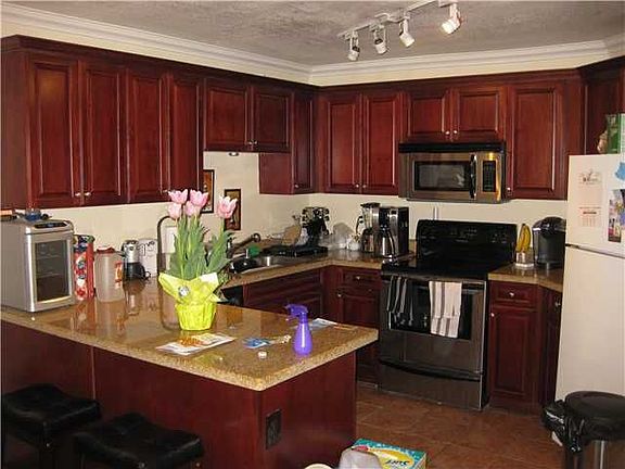 2nd image of 3521 Paseo De Elenita Unit 170