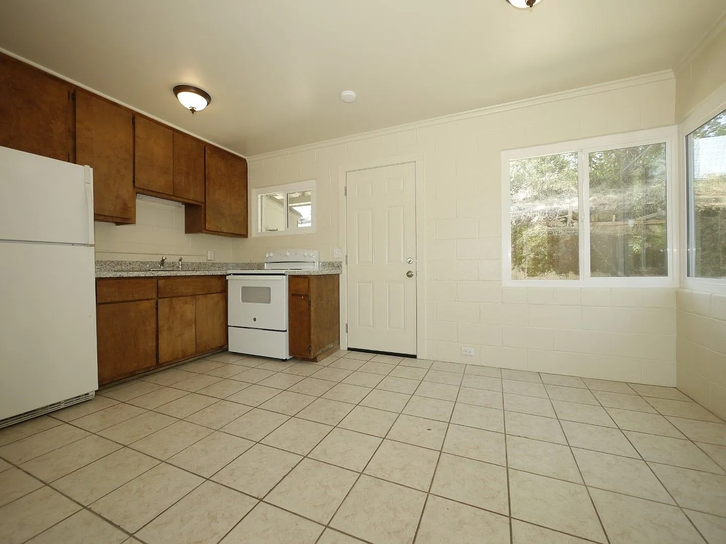 #5 - 606 Mountain Ranch Rd. — Photo 3