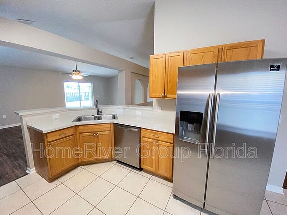 4th image of 3220 Talisman Dr