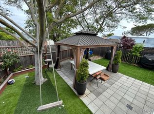 296 Yosemite Rd, San Rafael, CA 94903