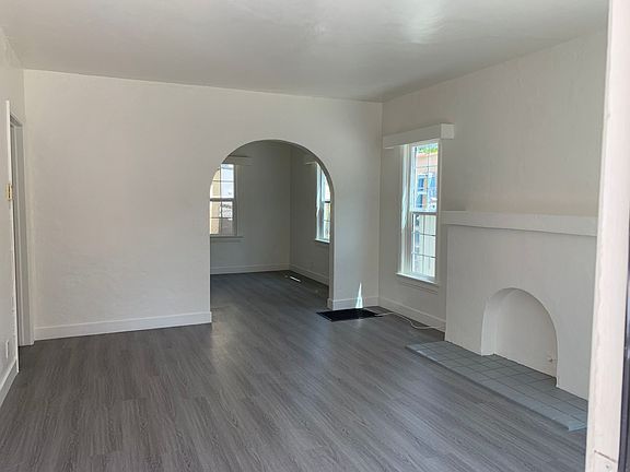 2nd image of 3454-3460 Gardenside Ln #34625