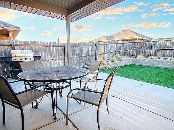 2nd image of 803 Brittlebush Ct