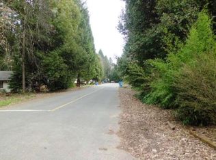 121 Barlow St, Cave Junction, OR 97523