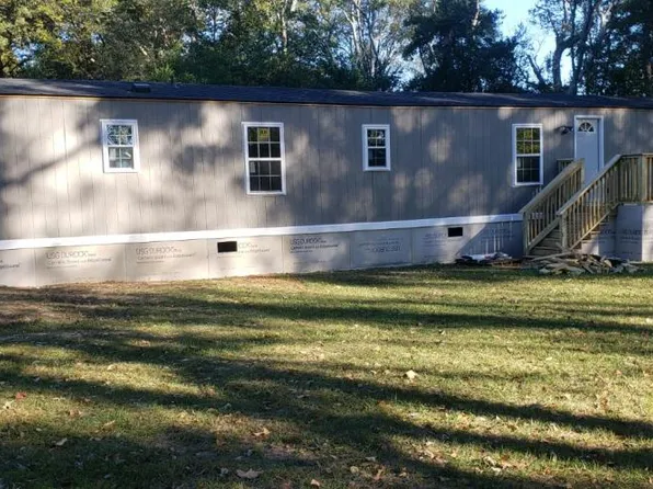 2095 N Kings Hwy, Dalzell, SC 29040
