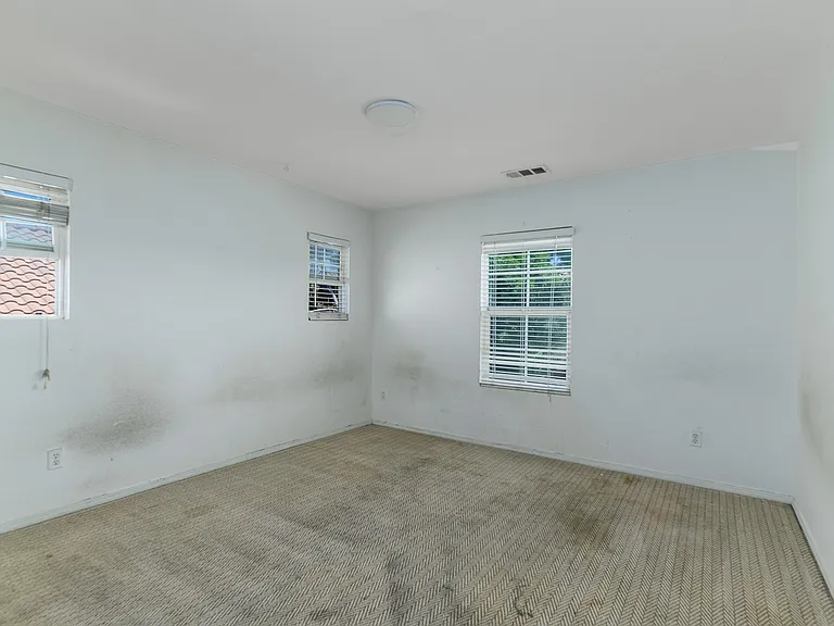 3061 Clapper St — Photo 17