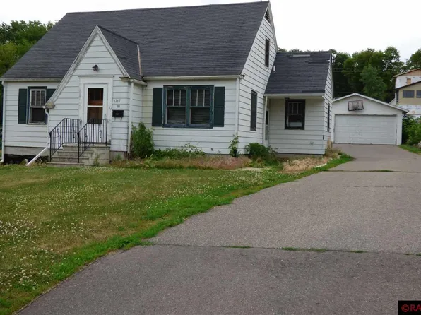 1717 6th Ave, Mankato, MN 56001