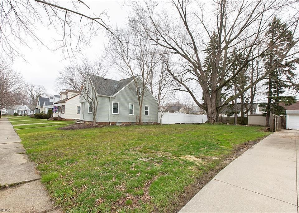 1st image of 4301 S Hills Dr