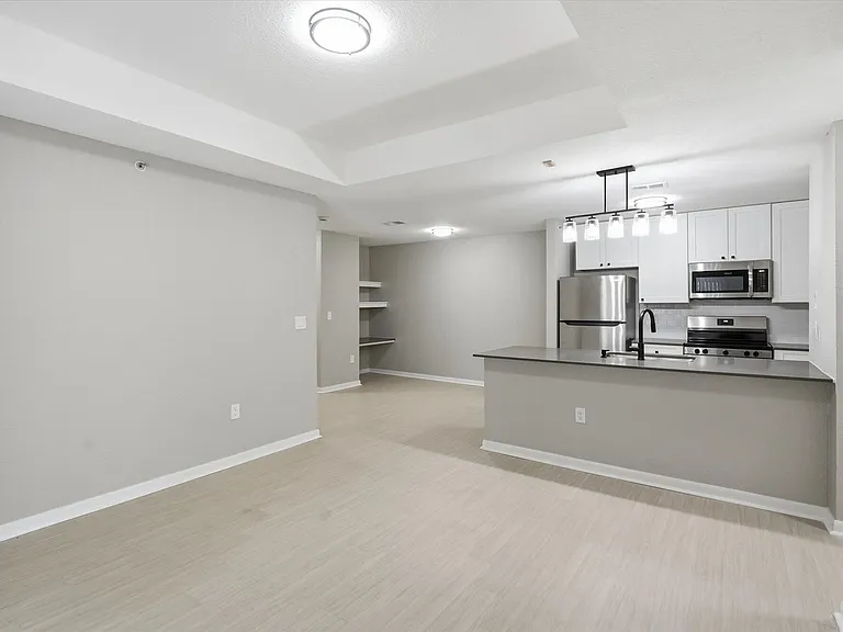The Villas at North Oak — Photo 5
