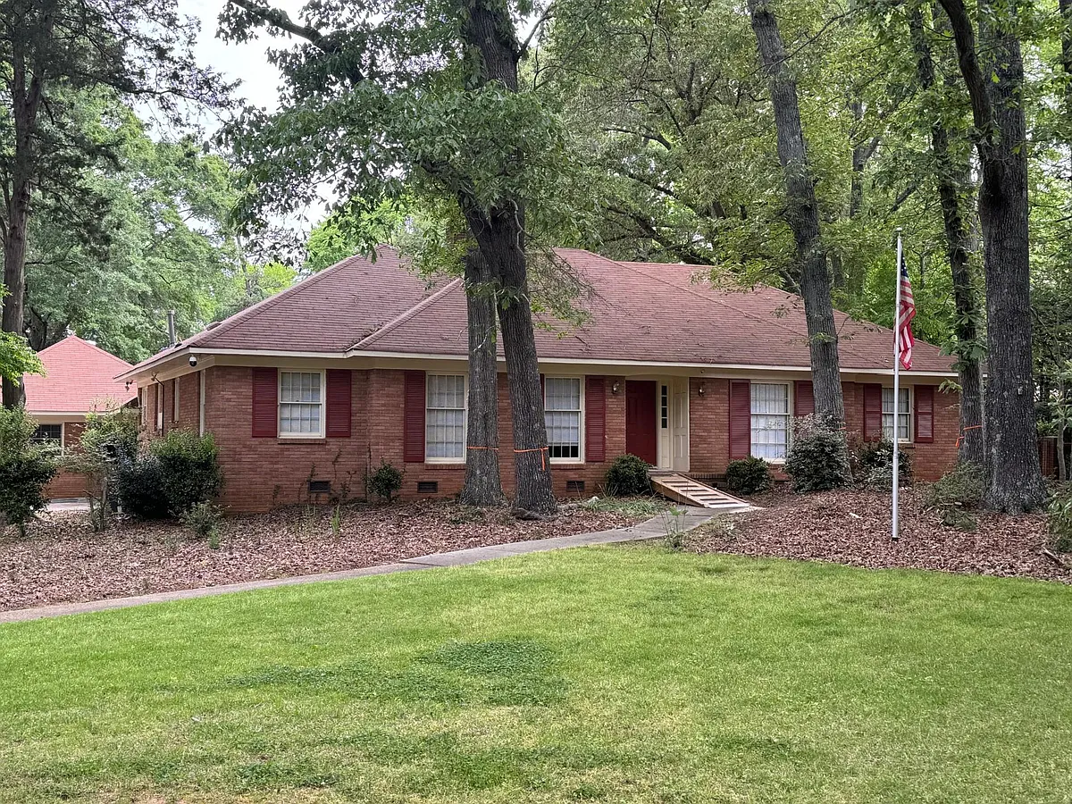 Front Elevation - 4309 Bellwood Ln
